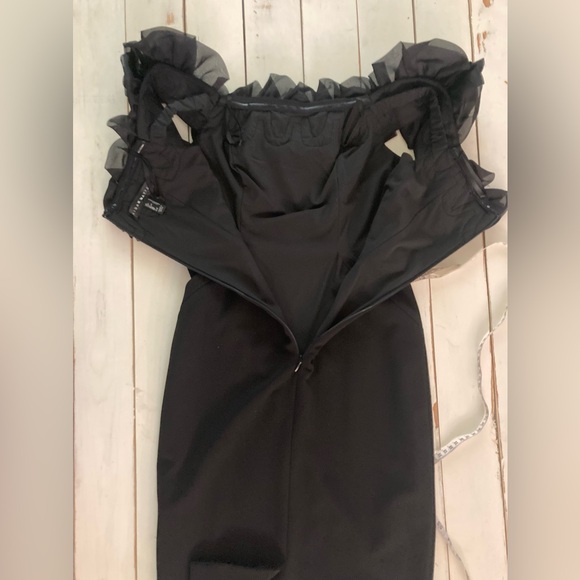 Aidan Mattox Off the Shoulder Black Dress, 2 - Picture 7 of 10